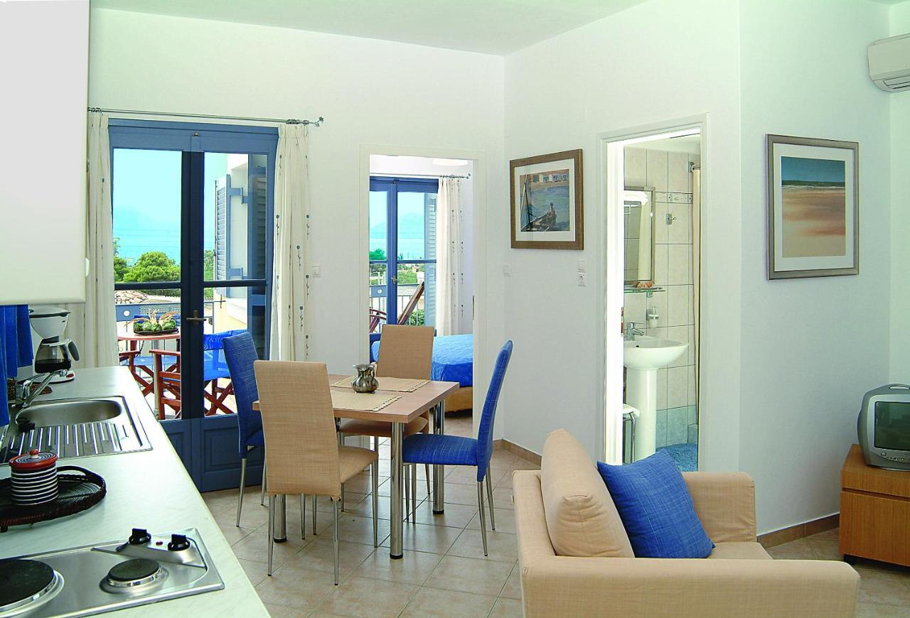 Fistikies Holiday Apartments Aegina Room photo
